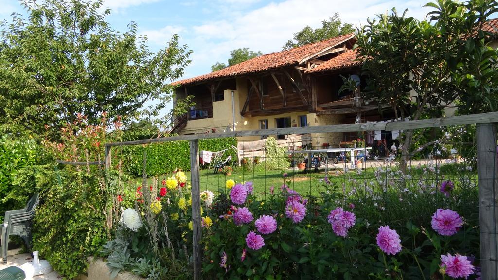 Gites Pyrenees Les Trois Montagnes Ganties Exterior foto